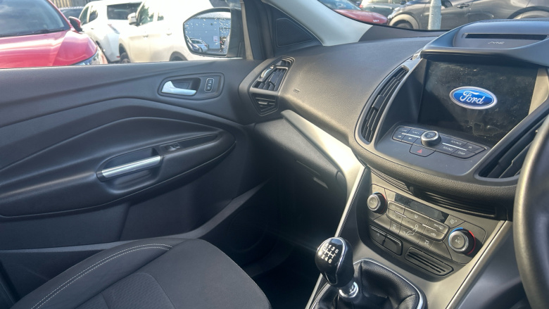 Ford Kuga 1.5 TDCi Zetec 5dr 2WD Diesel Estate